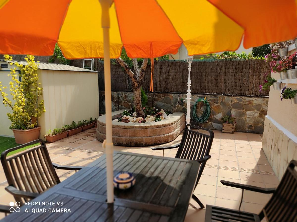 Chung cư studio 30 m² có 1 phòng tắm riêng ở Barbera del Valles Ngoại thất bức ảnh