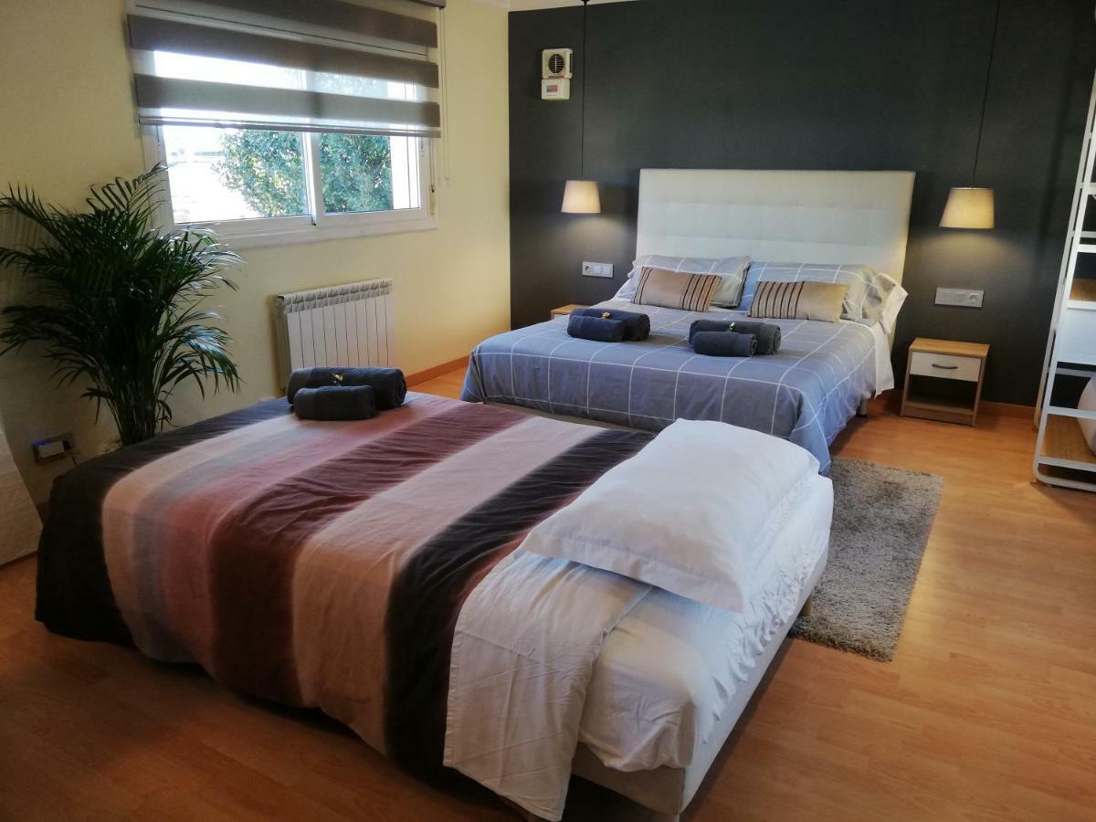 Chung cư studio 30 m² có 1 phòng tắm riêng ở Barbera del Valles Ngoại thất bức ảnh